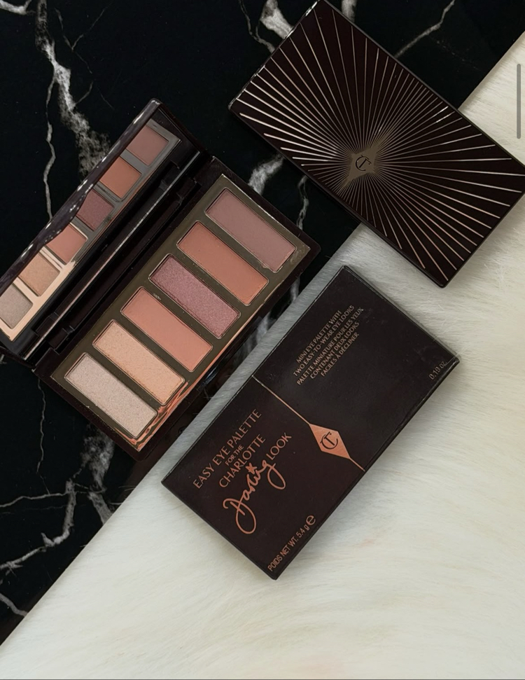 Charlotte Tilbury Far Paleti