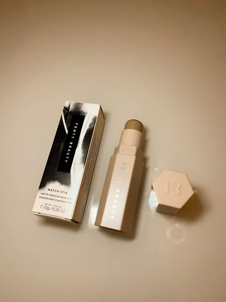 Fenty Beauty Stick Kontür