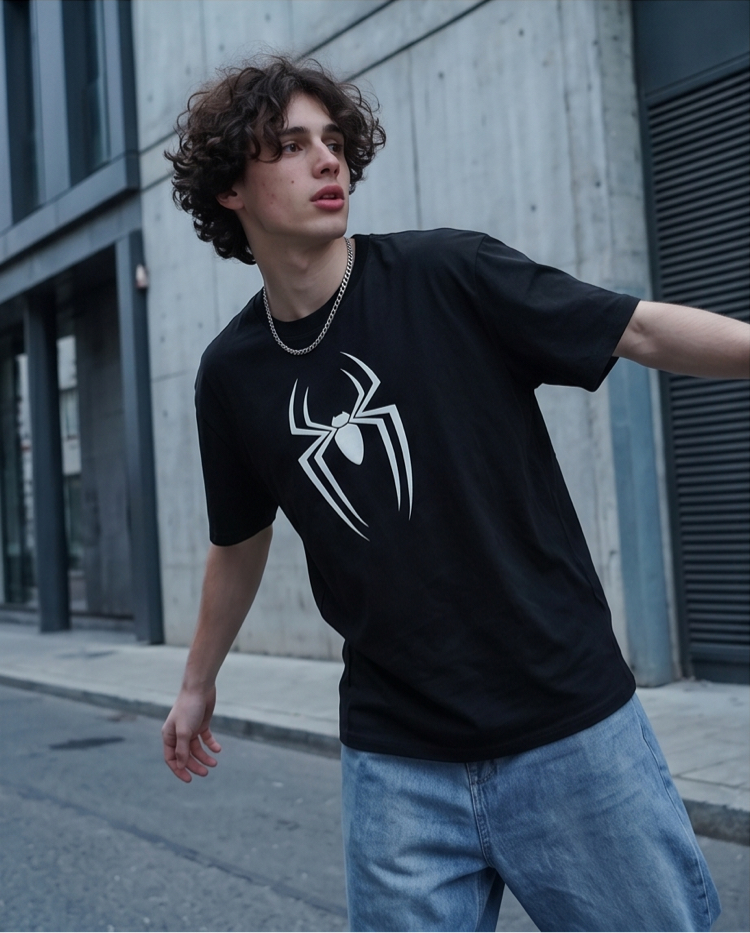 Spiderman Brand New Day New Logo Oversize Unisex T-Shirt