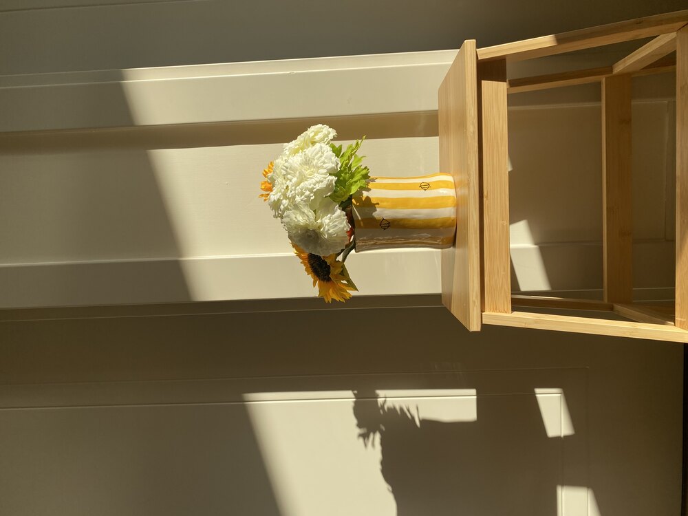 Ön sipariş Honey Bee Vazo 1 adet