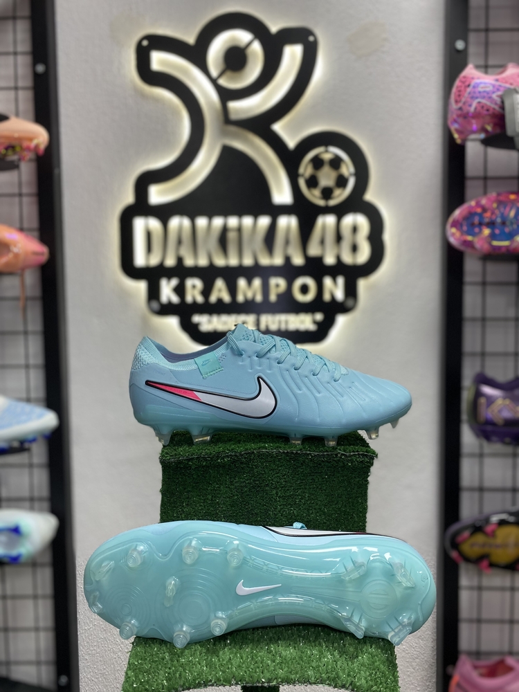 NIKE TIEMPO TURKUAZ 