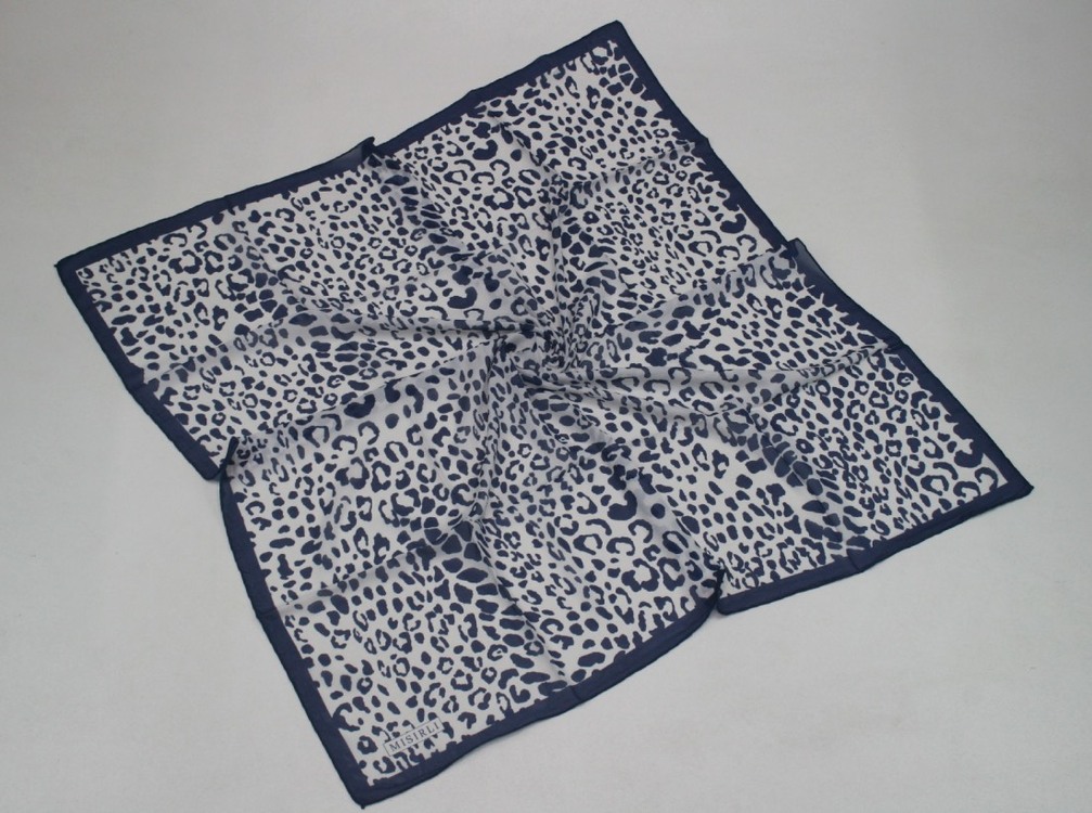 Leopar Desenli Şifon Eşarp