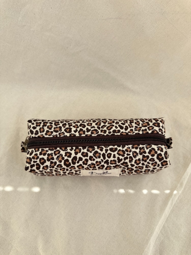 Leopar Kapitoneli Kalemlik
