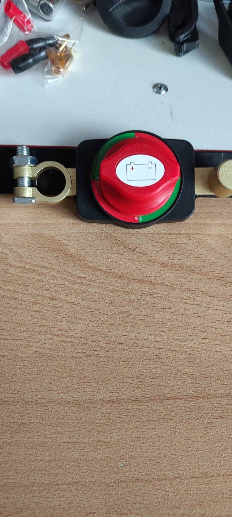 Akım Kesici Kutup Başı 