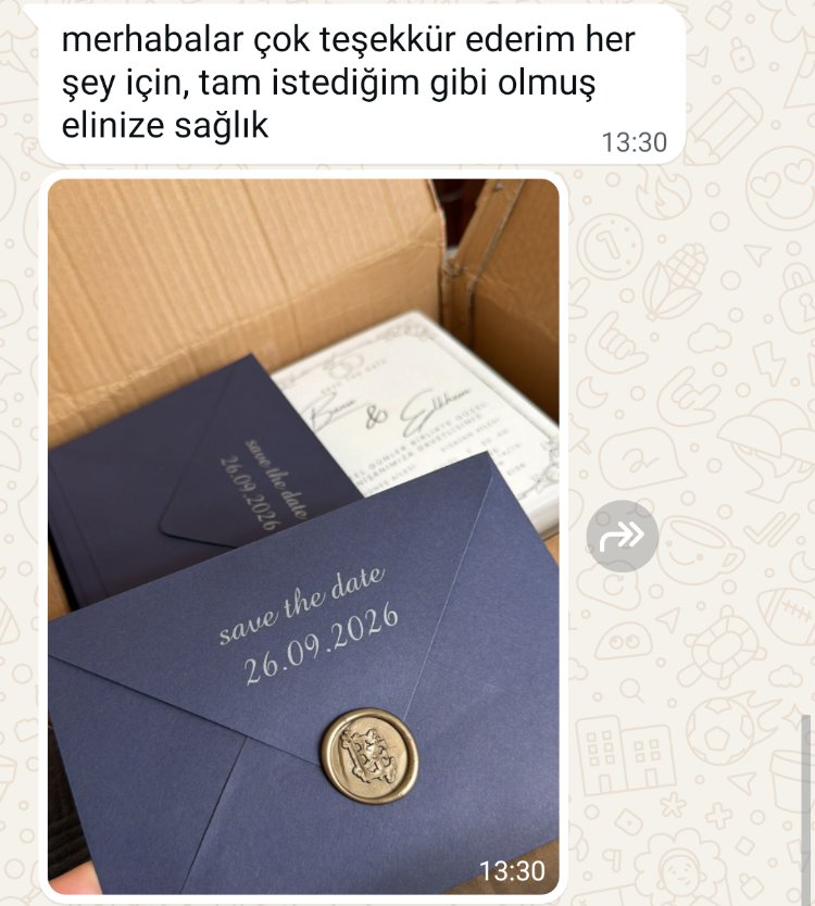 Renkli zarflı mühürlü davetiye