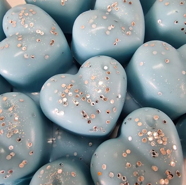 Tatlı Kalpler 12' li Set 180 Gram Lüks El Yapımı Soya Wax Melts Buhurdanlık Mumu 