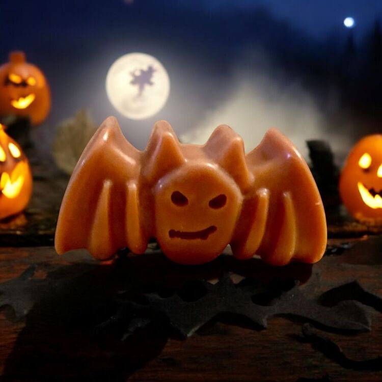 Halloween Yarasa 50 Gram Lüks El Yapımı Soya Wax Melts Buhurdanlık Mumu