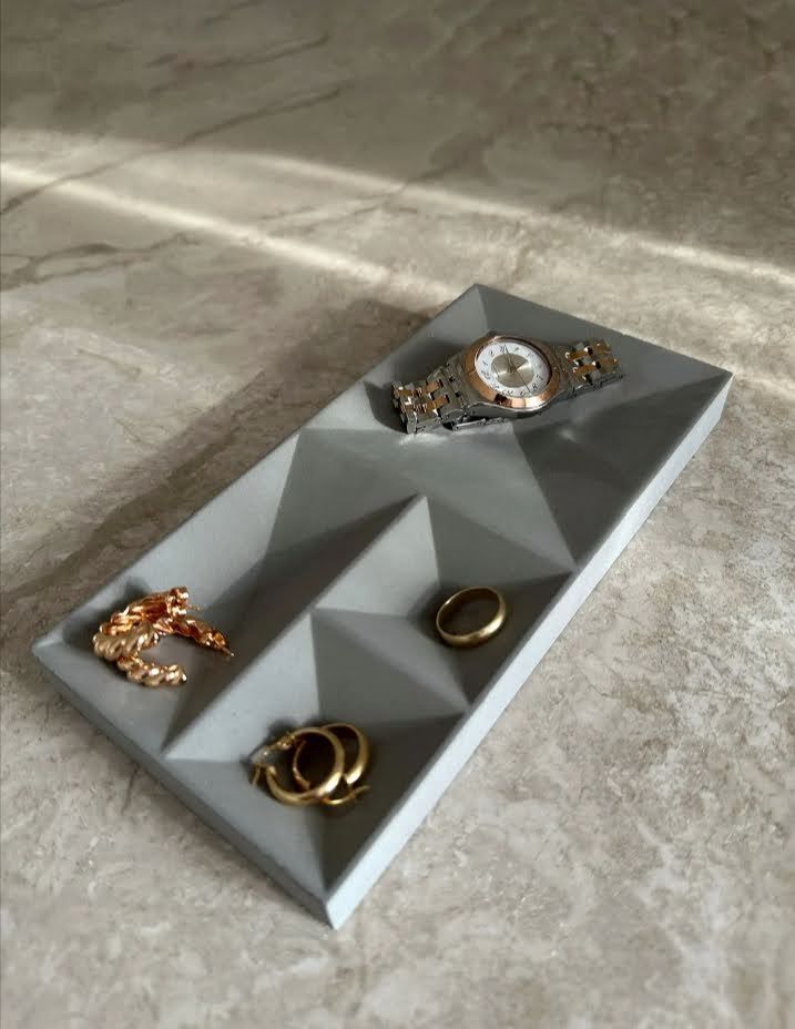 Geometrik Desenli Beton Takı & Aksesuar Tabağı