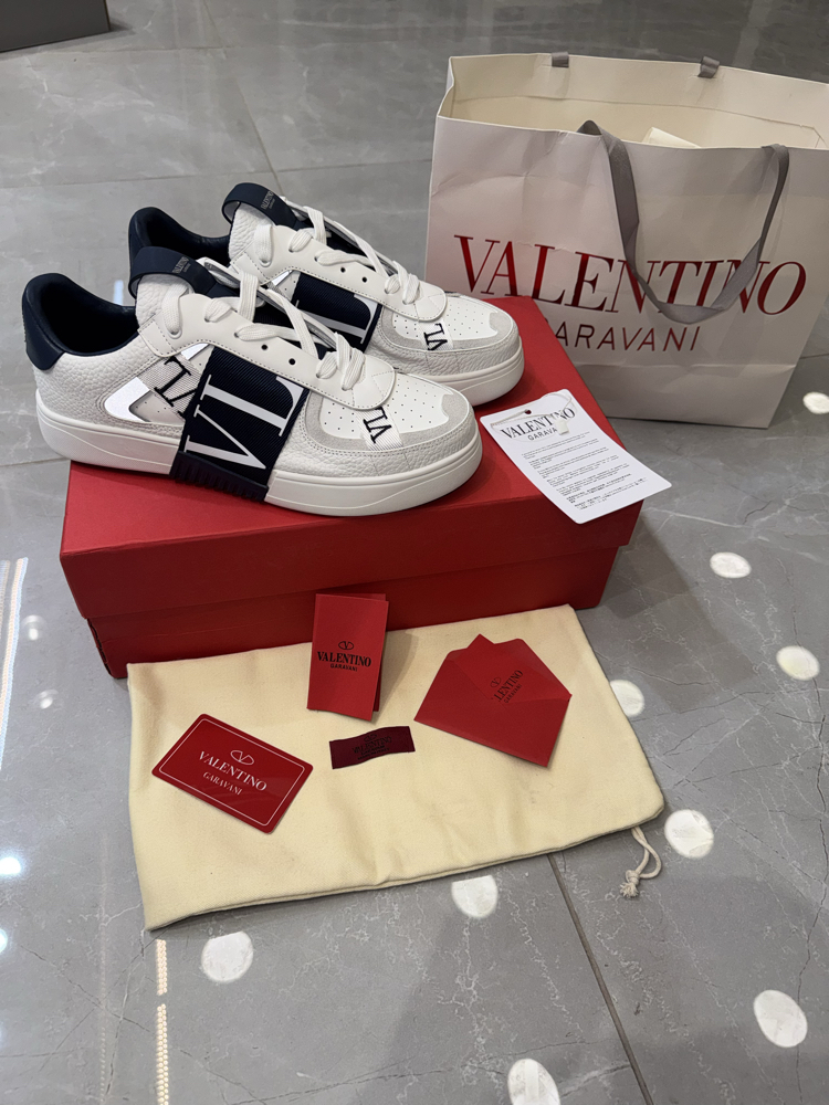 Valentino Garavani VL7N lacivert sneakers