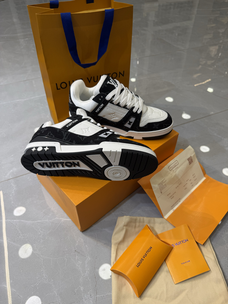 LV tranier siyah sneakers