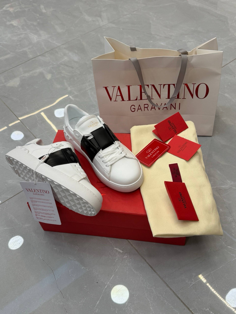 Valentino Open beyaz siyah sneakers