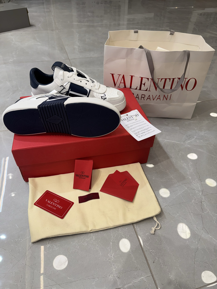 Valentino Garavani VL7N lacivert sneakers