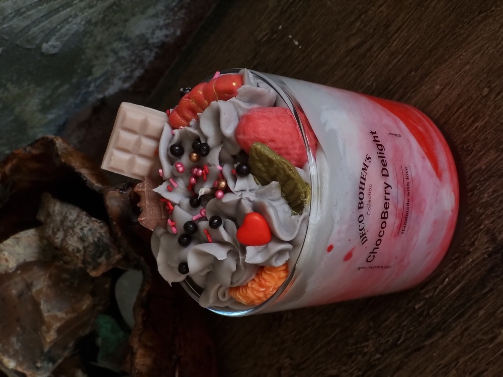 Tatlı Görünümlü Yoğun Çikolata Kokulu Doğal Soya Wax Mum