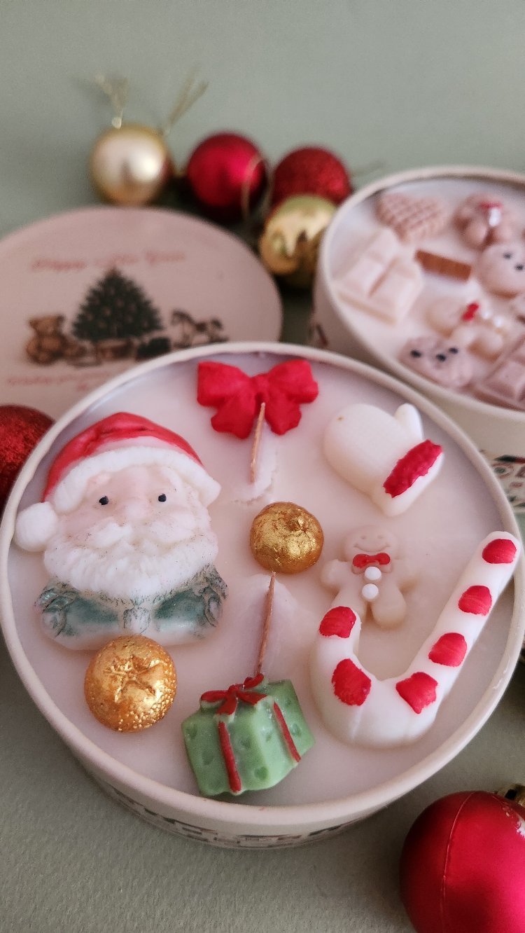 Santa's Bakery-2