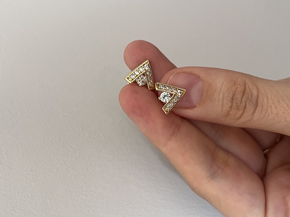 Xuping Ok Taşlı Mini Küpe