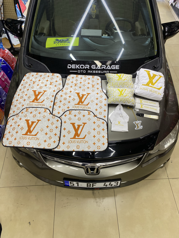 Louıs Vuıtton Beyaz Set Açıklamayı Okuyunuz