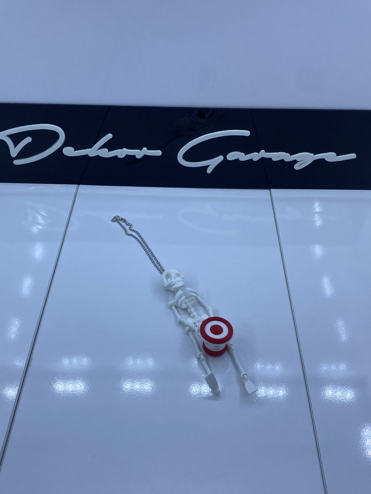 İskelet Ayna Süsü Bass Tutan Model Beyaz