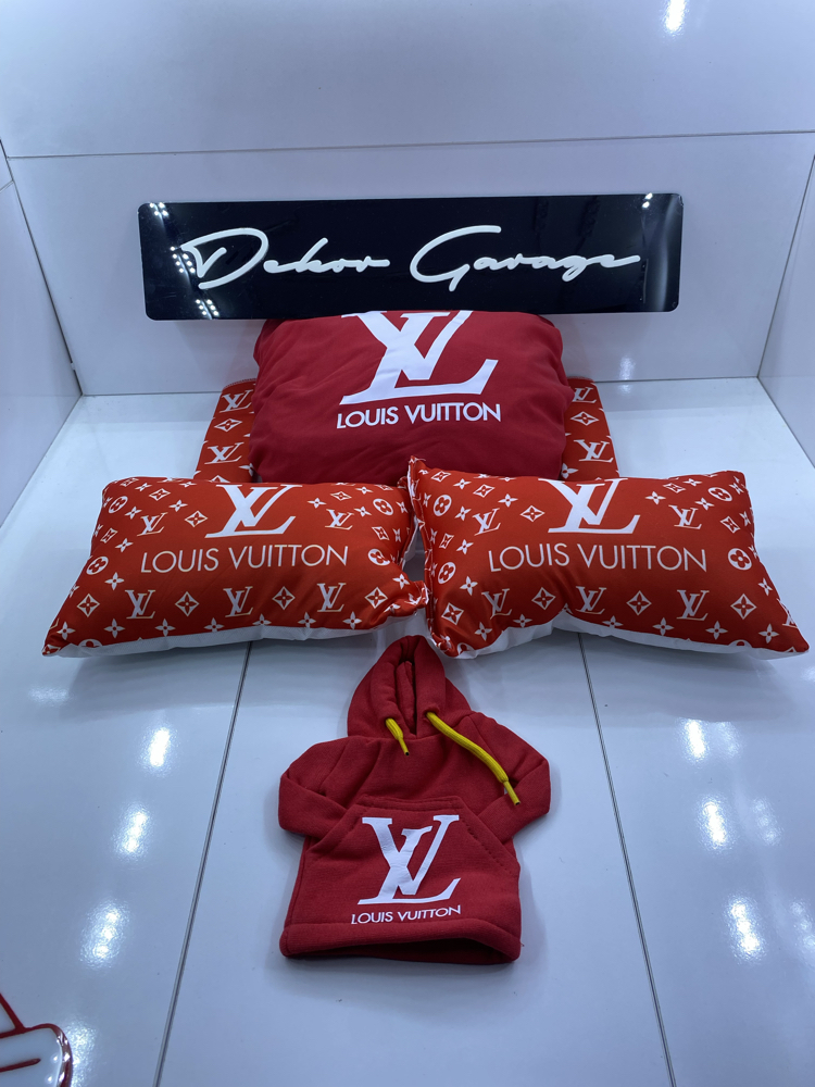 Louıs Vuıtton Kırmızı Süper Set Penye Kılıf + Kemer Ped + Boyun Yastığı + Vites Poları