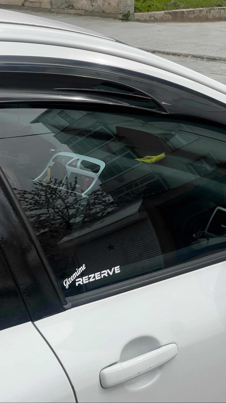 İsim rezerve Sticker 