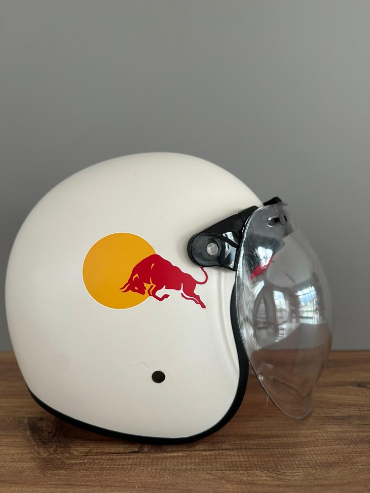 BOĞA TASARIMLI YARIM KASK