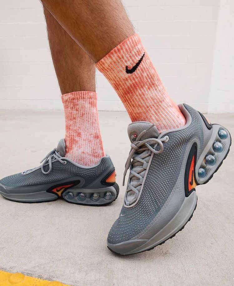 AIR MAX DN