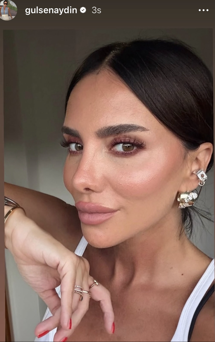 İthal Taş Detaylı Lizy Küpe