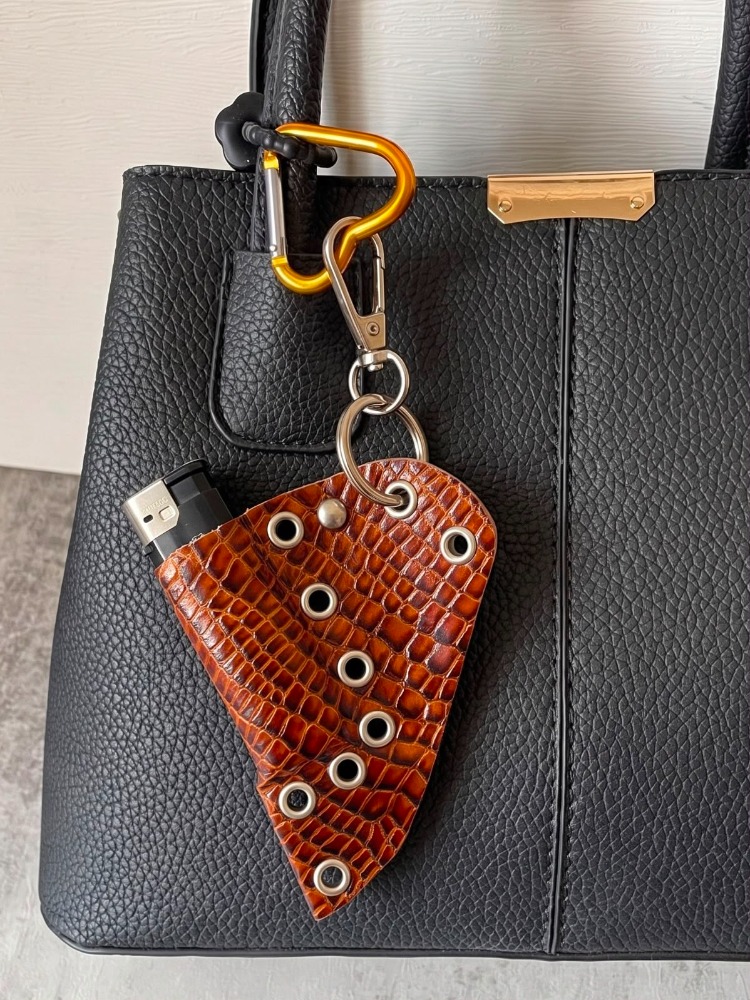 Croco Lighter Case