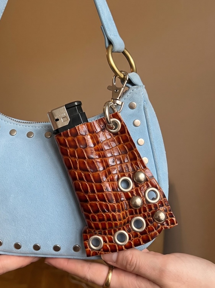 Croco Lighter Case