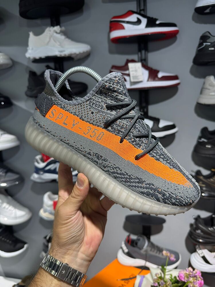 GRİ YEEZY BOOST350