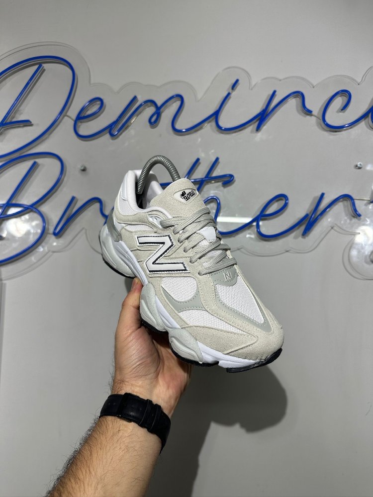 GRİ NEW BALANCE 9060