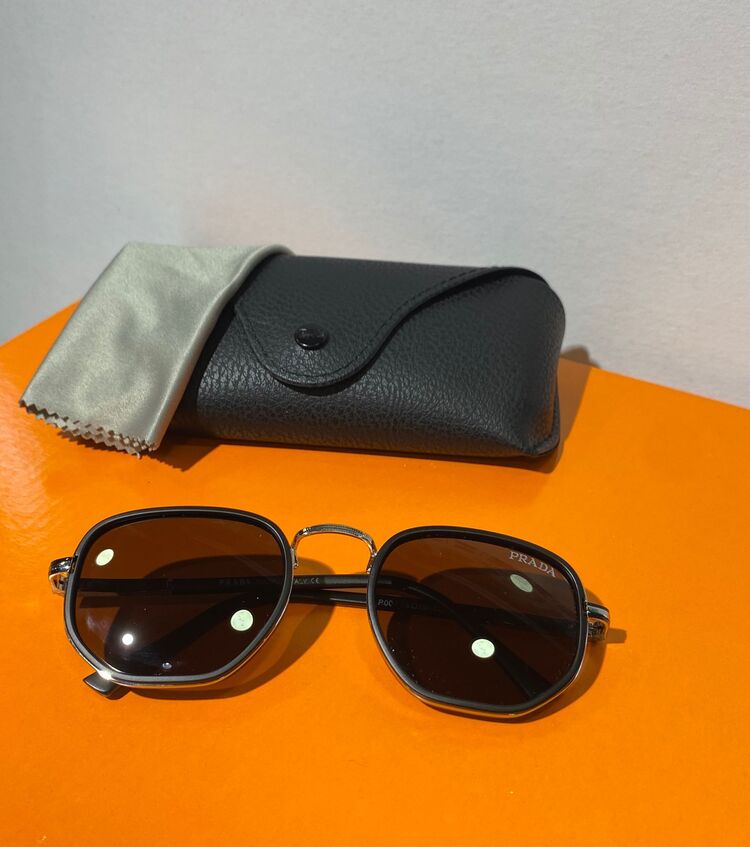 PRADA İTHAL GÜNEŞ GÖZLÜĞÜ