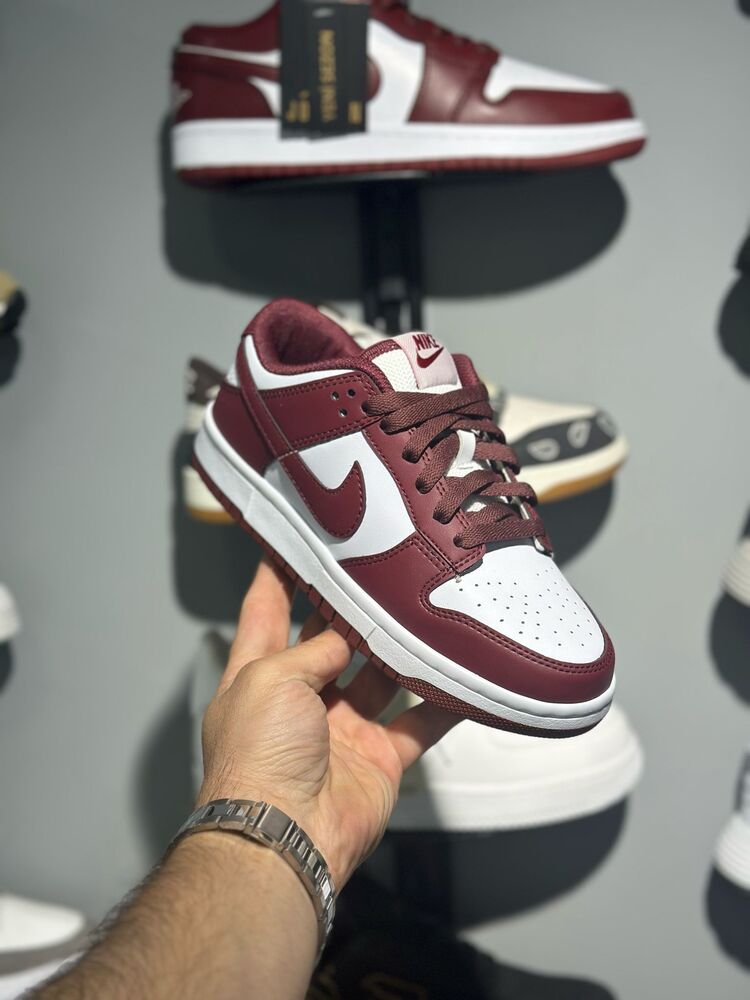 BORDO DUNK