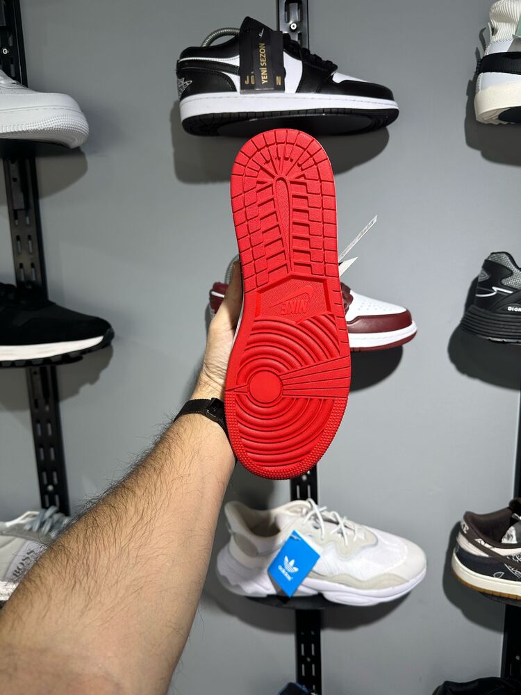 NIKE AİR JORDAN KIRMIZI