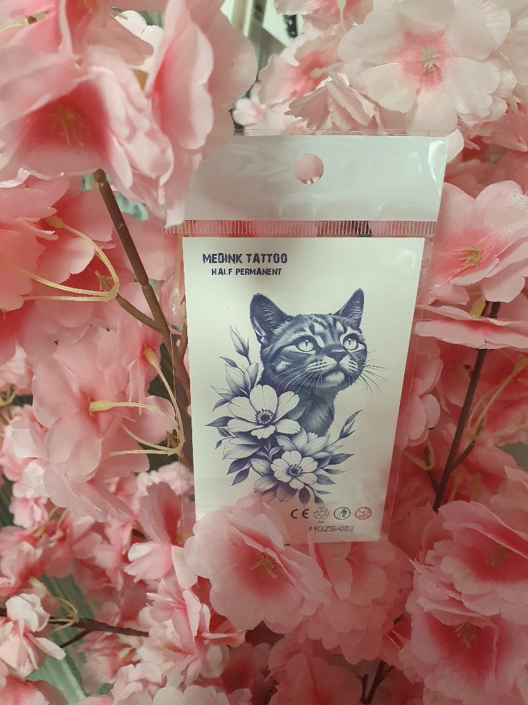sonradan kararan geçici kedi desen dövme