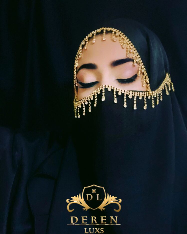 kristal saçaklı gold taş