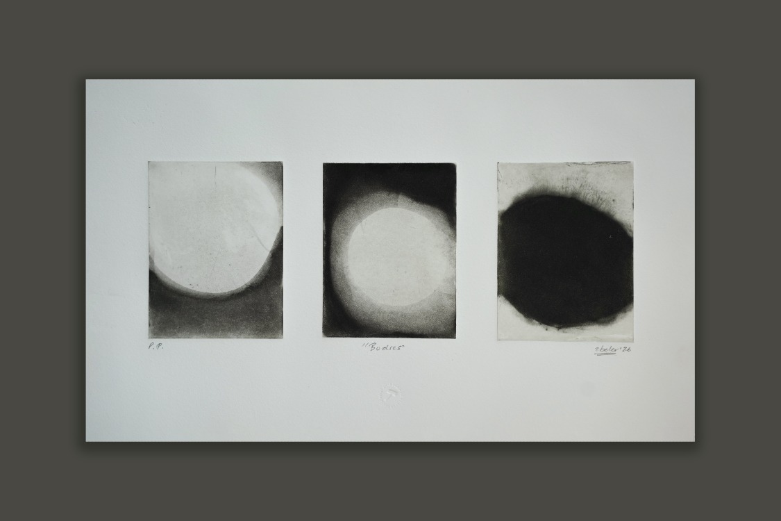 ''Bodies'' - Zeynep Beler