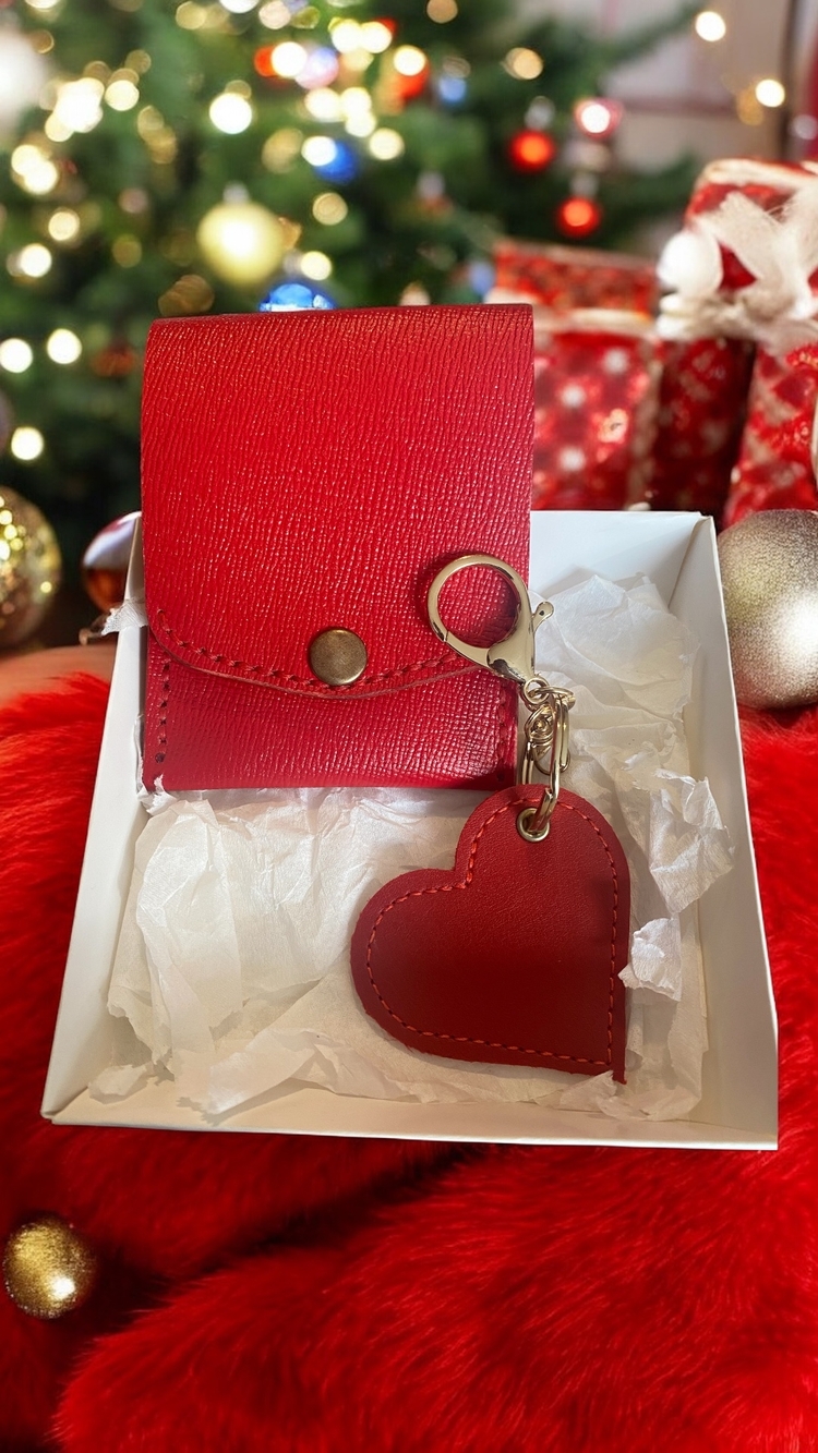 HAPPY NEW YEARS GIFT BOX