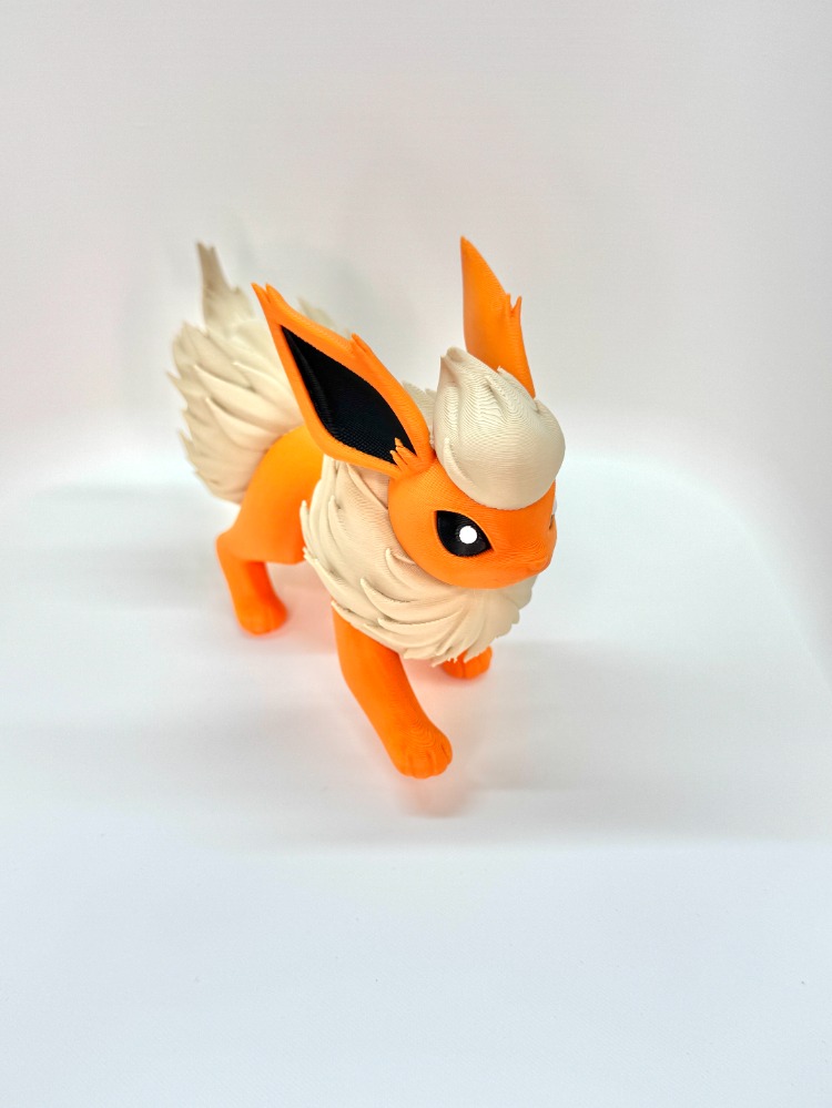 Özel Üretim Flareon (Pokémon) 3D Baskı Koleksiyon Figürü (10 cm)