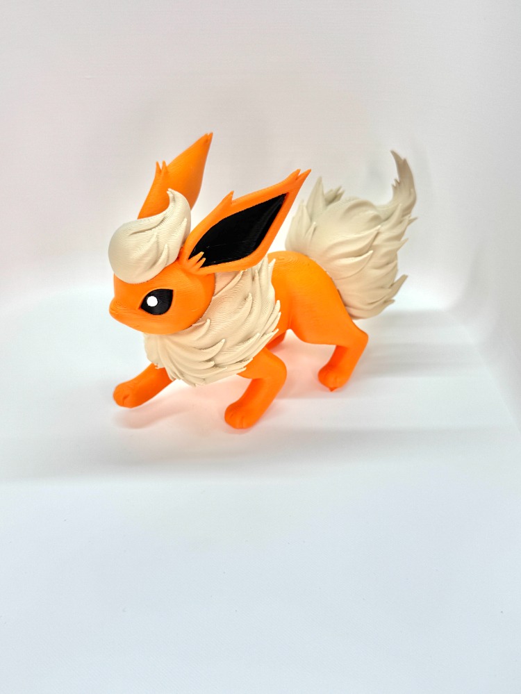 Özel Üretim Flareon (Pokémon) 3D Baskı Koleksiyon Figürü (10 cm)