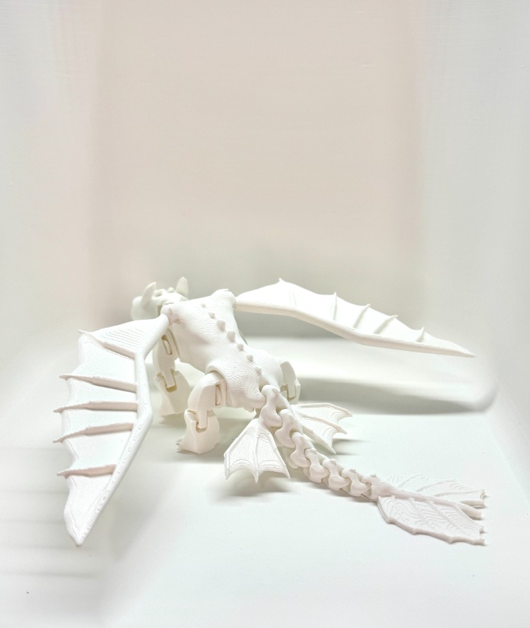 Özel Üretim Hareketli Işığın Öfkesi (Light Fury) 3D Baskı Koleksiyon Figürü/Oyuncağı