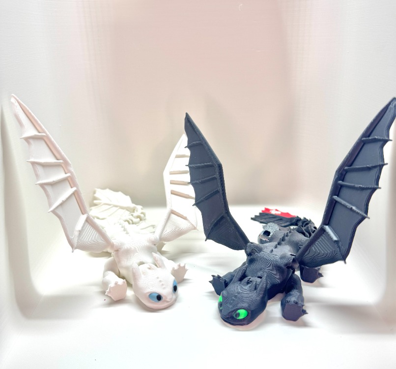 Özel Üretim Hareketli Işığın Öfkesi (Light Fury) 3D Baskı Koleksiyon Figürü/Oyuncağı