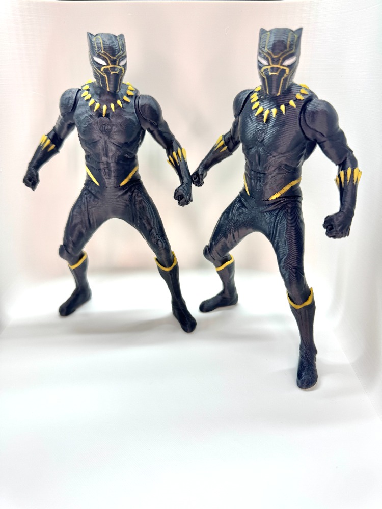 Özel Üretim Black Panther 3D Baskı Koleksiyon Figürü (18 cm)