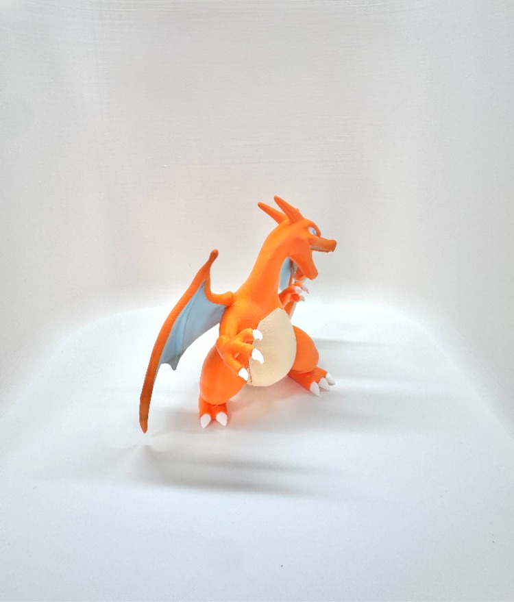Özel Üretim Charizard (Pokémon) 3D Baskı Koleksiyon Figürü (10 cm)