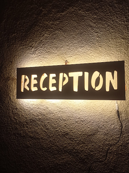 Işıklı Reception Tabelası