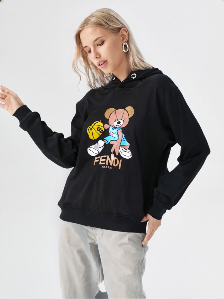 Kapşonlu Sweatshirt nakışlı