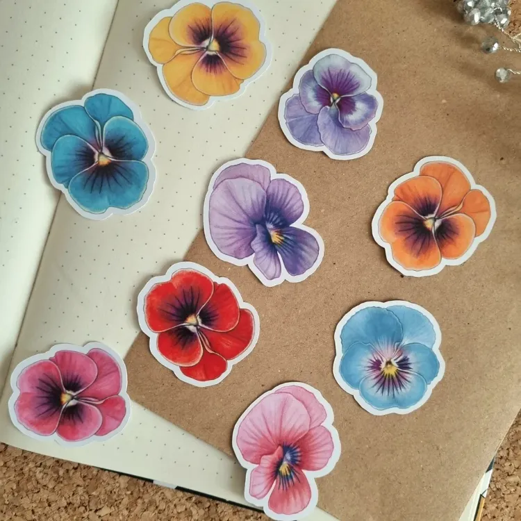 Menekşe Büyük Boy Sticker