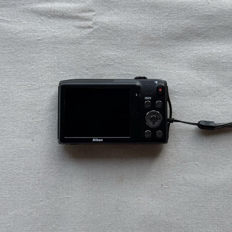 Nikon Coolpix S3200