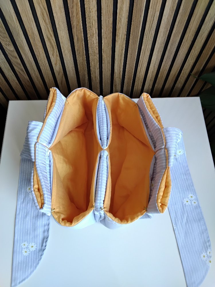 Çiçek Desenli & İnci Detaylı Kumaş Organizer