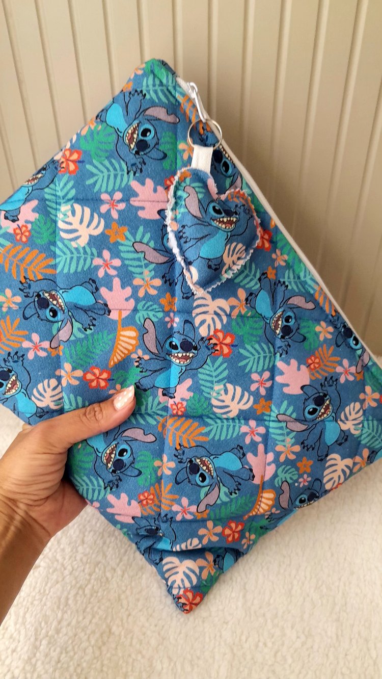 Sevimli Stitch desenli tablet kılıfı