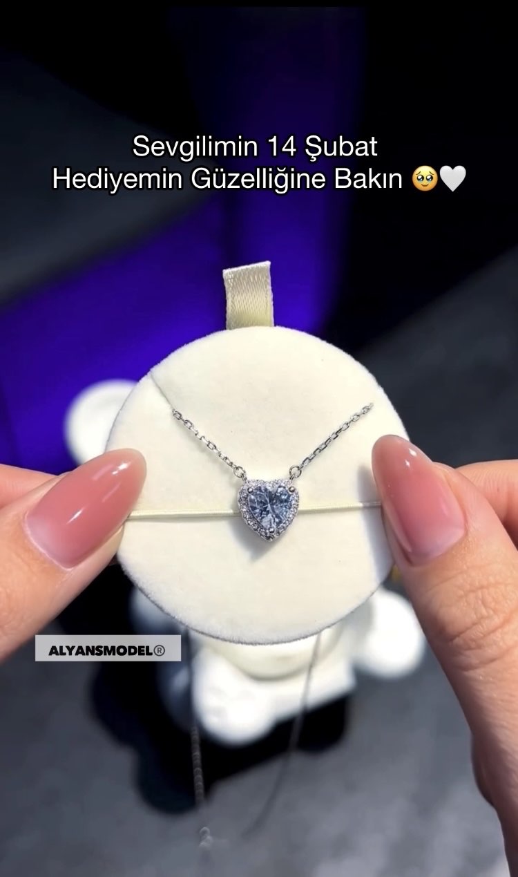 Pandora Kalp Kolye